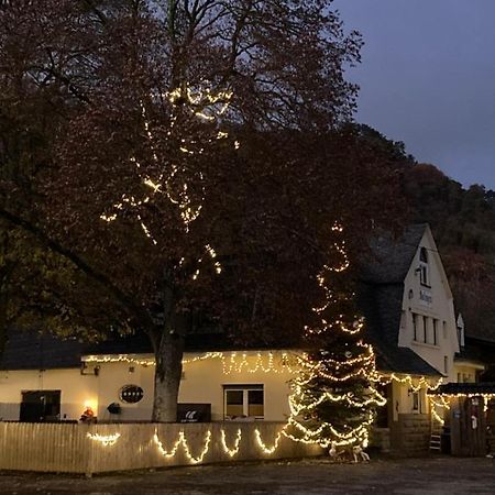 Ferienwohnung Bergs Bahnhof Ralingen Exterior foto