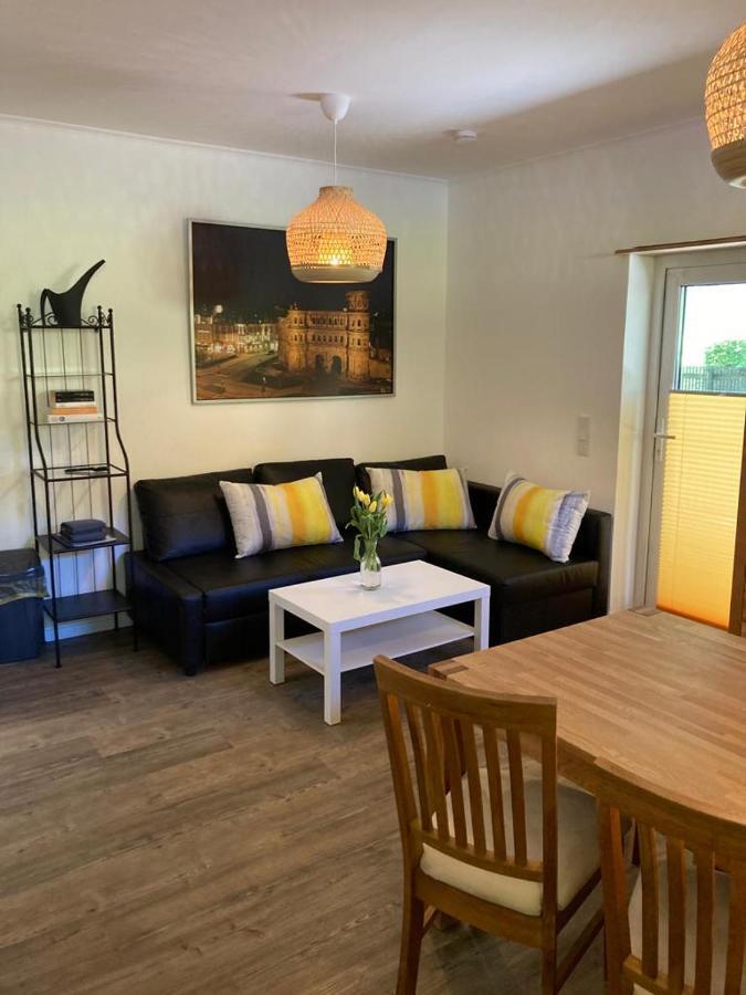 Ferienwohnung Bergs Bahnhof Ralingen Exterior foto